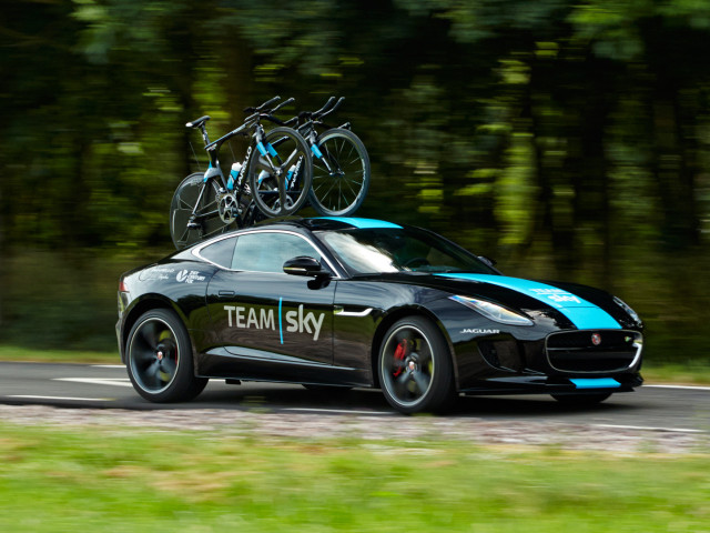 Jaguar F-Type Team Sky Tour de  фото