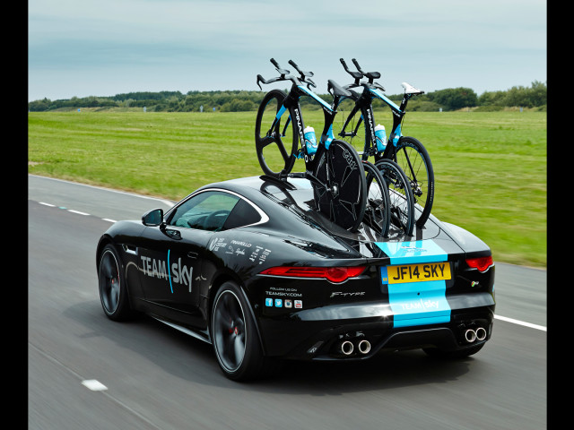 Jaguar F-Type Team Sky Tour de  фото