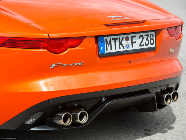 Jaguar F-Type V8 S фото