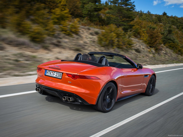 Jaguar F-Type V8 S фото