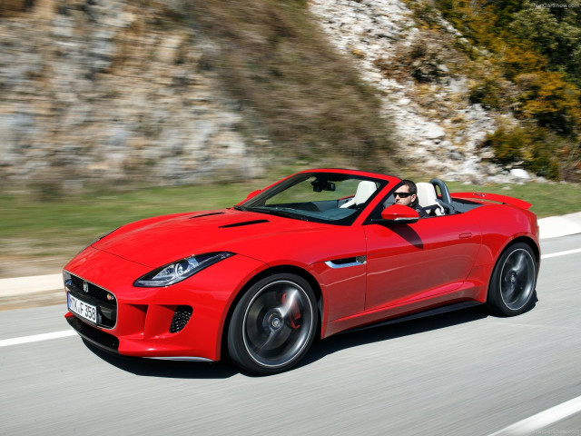 Jaguar F-Type V8 S фото