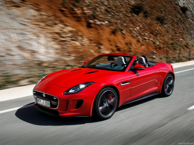 Jaguar F-Type V8 S фото