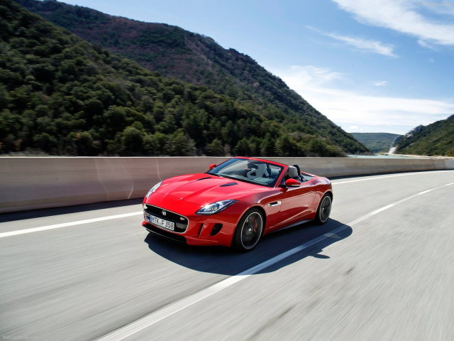 Jaguar F-Type V8 S фото