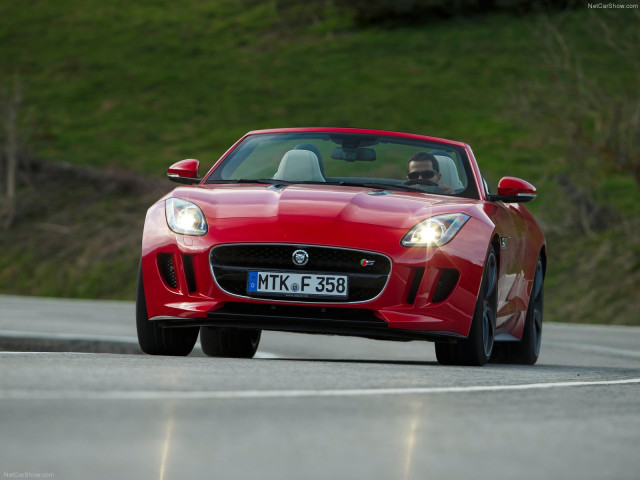 Jaguar F-Type V8 S фото