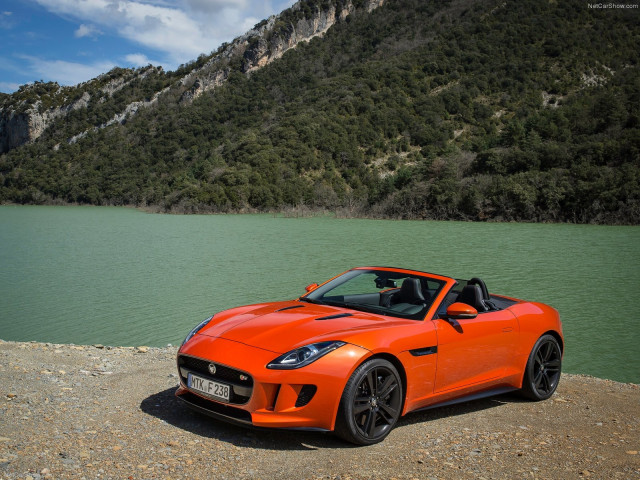 Jaguar F-Type V8 S фото