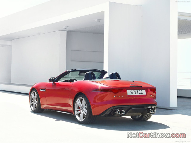 Jaguar F-Type фото