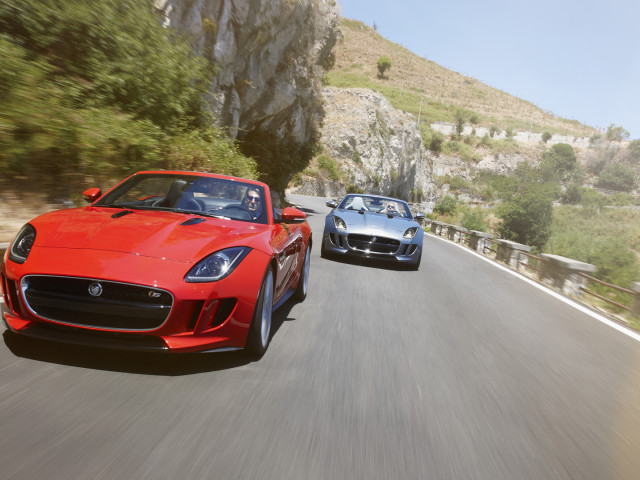 Jaguar F-Type фото