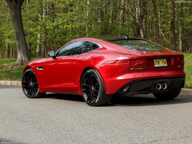 Jaguar F-Type фото