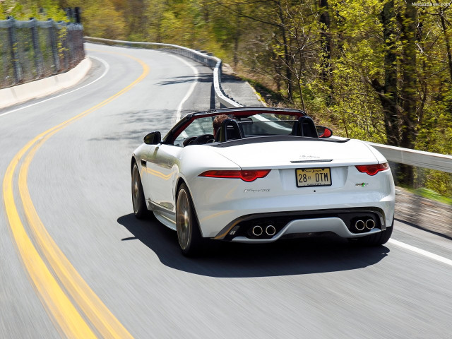 Jaguar F-Type фото