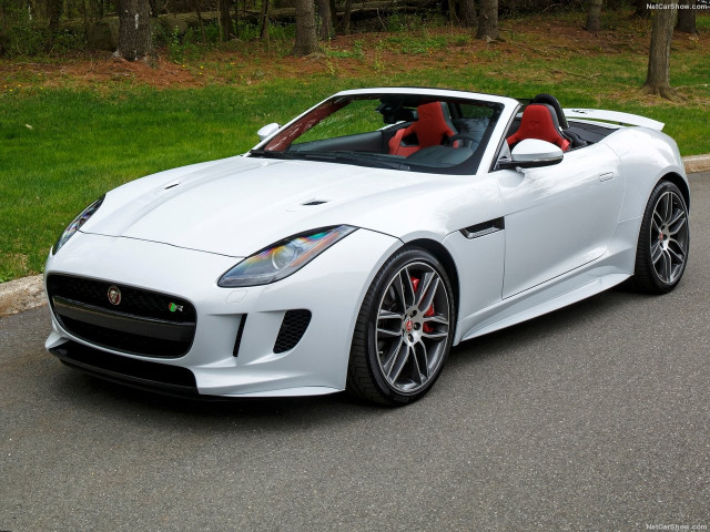 Jaguar F-Type фото