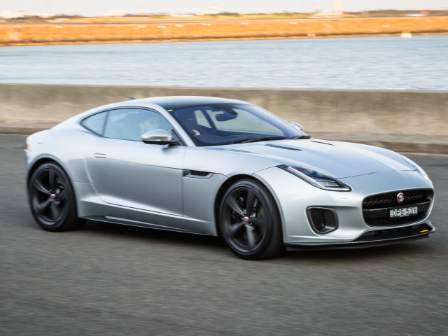 Jaguar F-Type фото