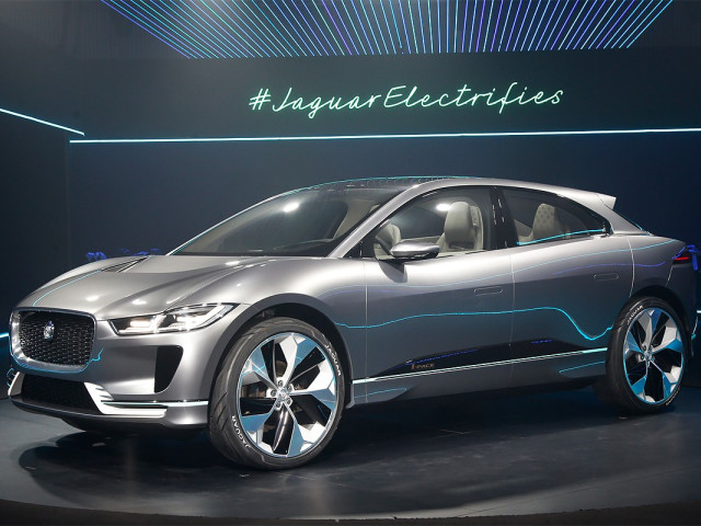 Jaguar I-Pace фото