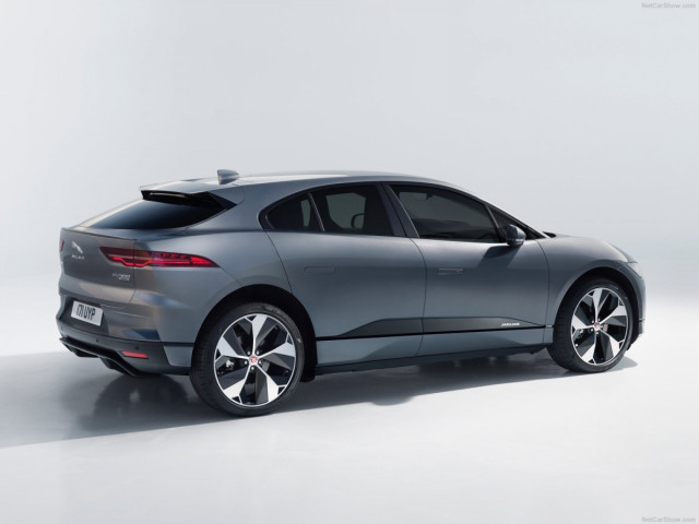 Jaguar I-Pace фото