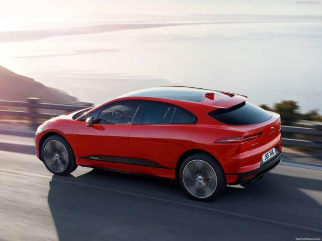 Jaguar I-Pace фото