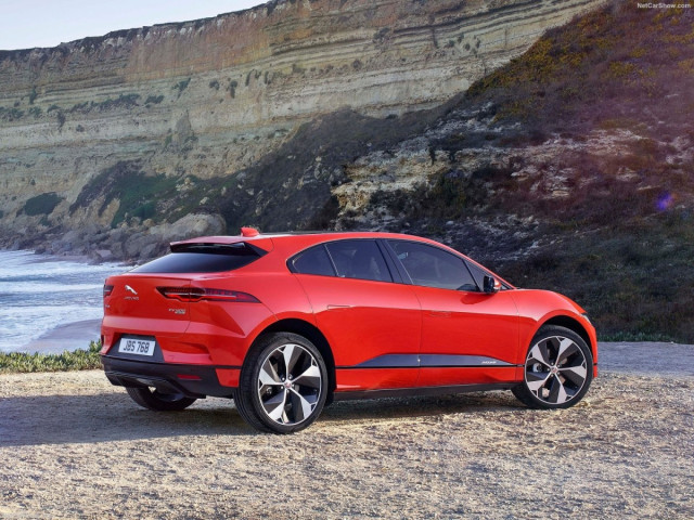 Jaguar I-Pace фото