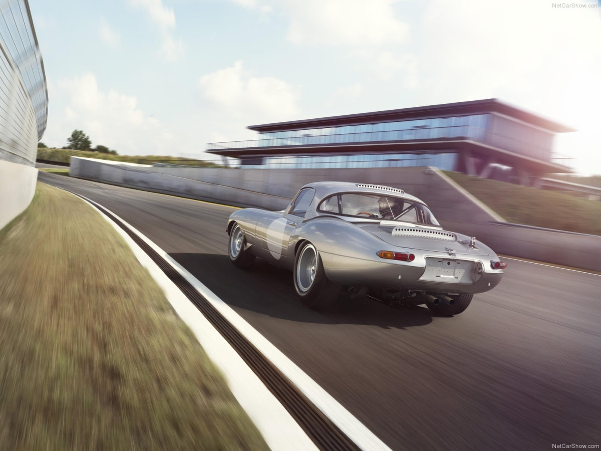 Jaguar Lightweight E-Type фото 132254