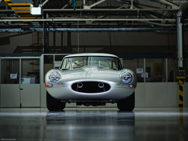 Jaguar Lightweight E-Type фото