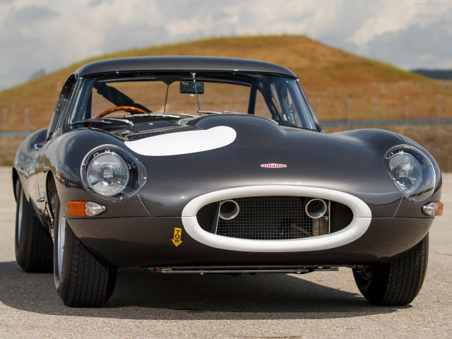 Jaguar Lightweight E-Type фото