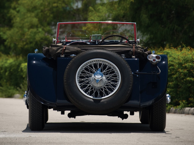 Jaguar SS100 фото