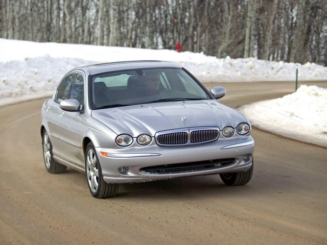 Jaguar X-Type фото