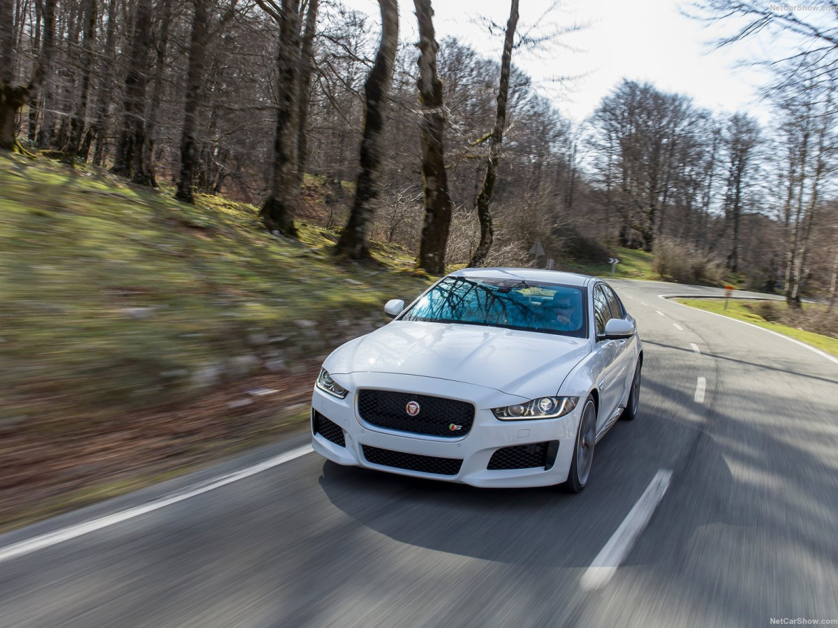 Jaguar XE S фото 148517