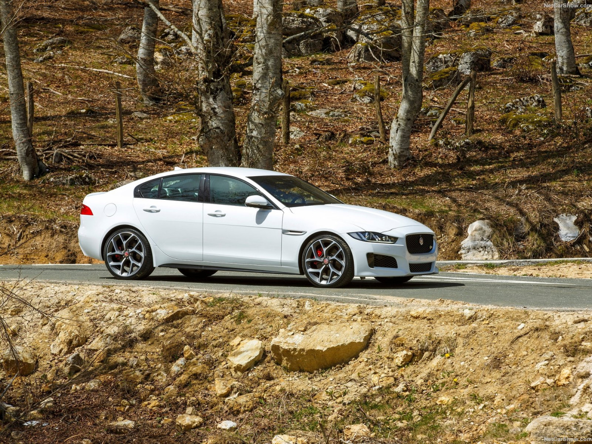 Jaguar XE S фото 148527