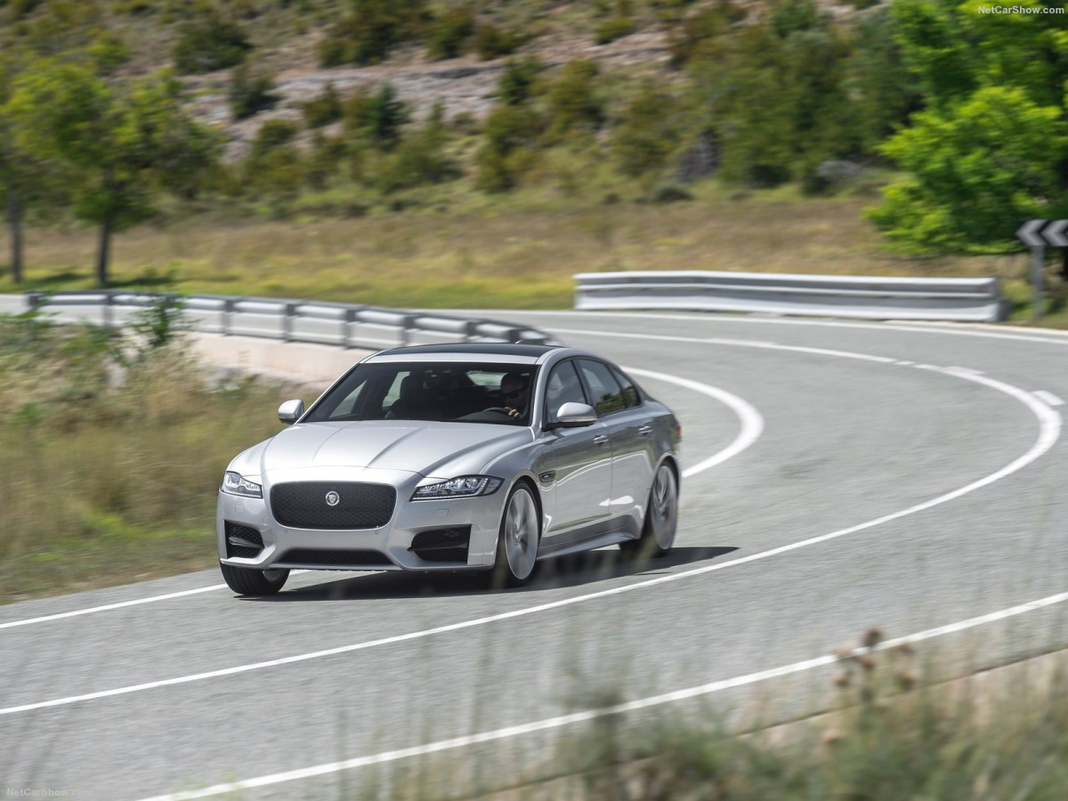 Jaguar XF фото 157117