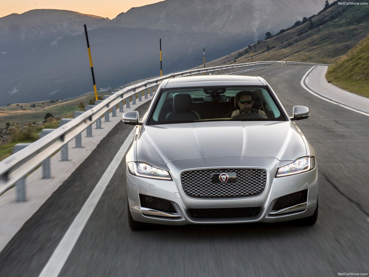 Jaguar XF фото 165021