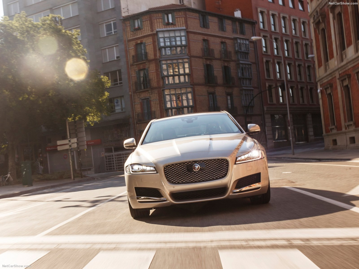 Jaguar XF фото 165022