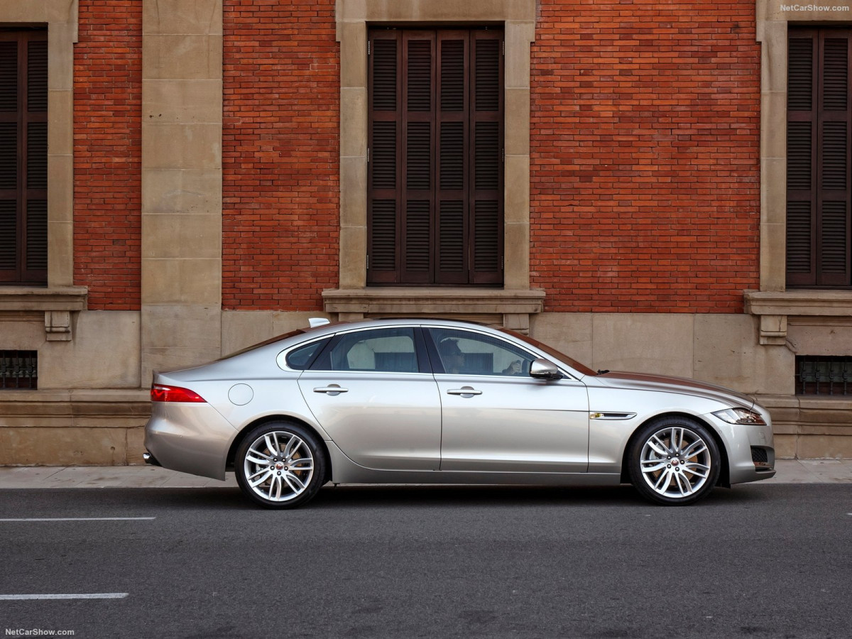 Jaguar XF фото 165035