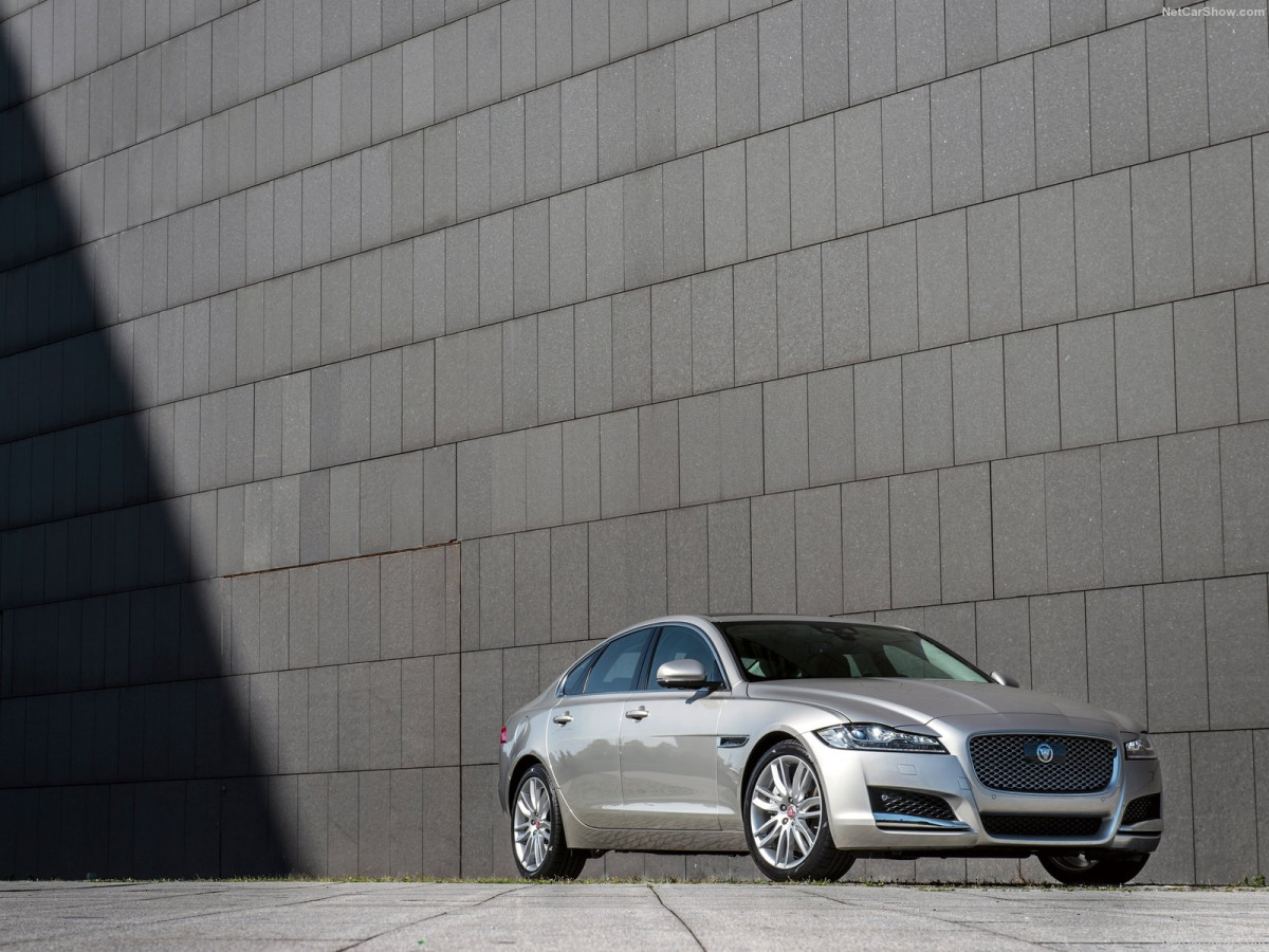 Jaguar XF фото 165060