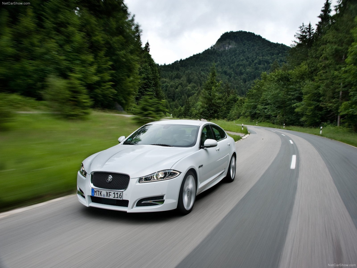 Jaguar XF фото 85340