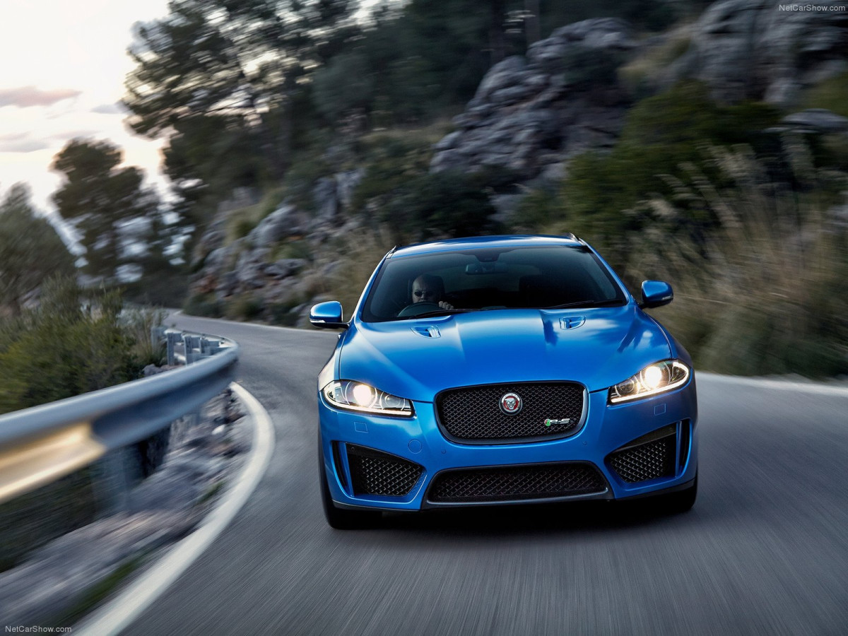 Jaguar XFR-S Sportbrake фото 113941