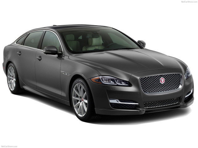 Jaguar XJ фото