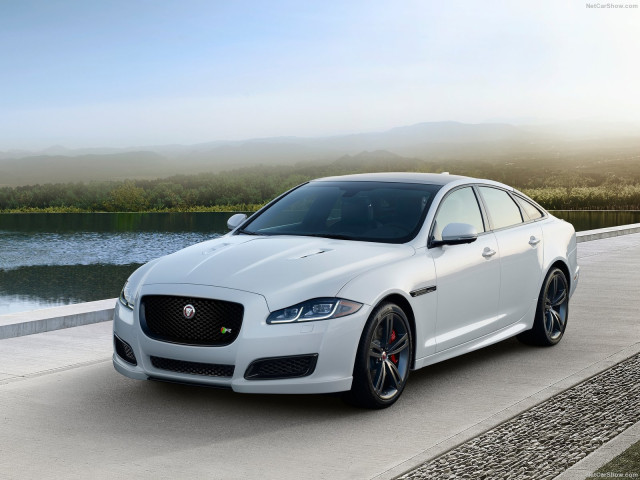 Jaguar XJ фото