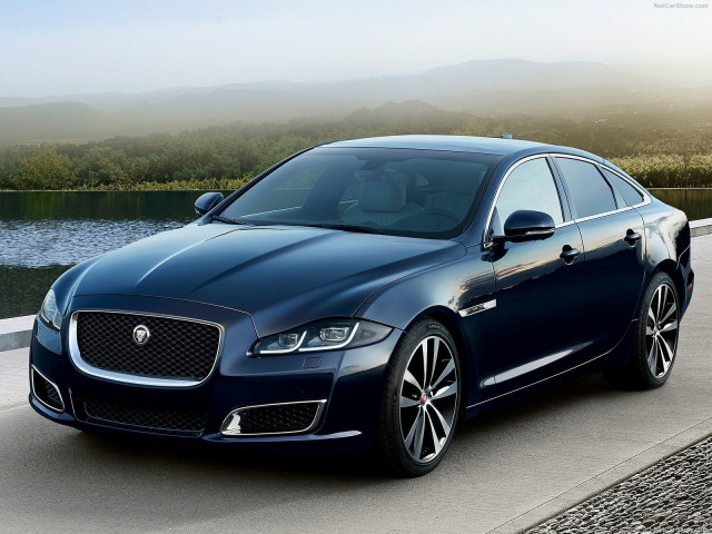 Jaguar XJ фото