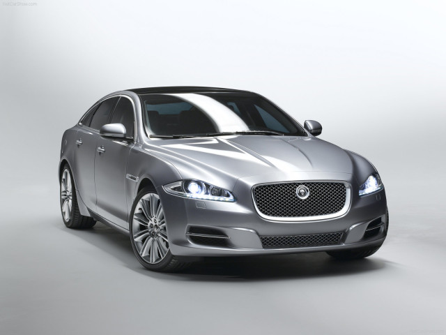 Jaguar XJ фото