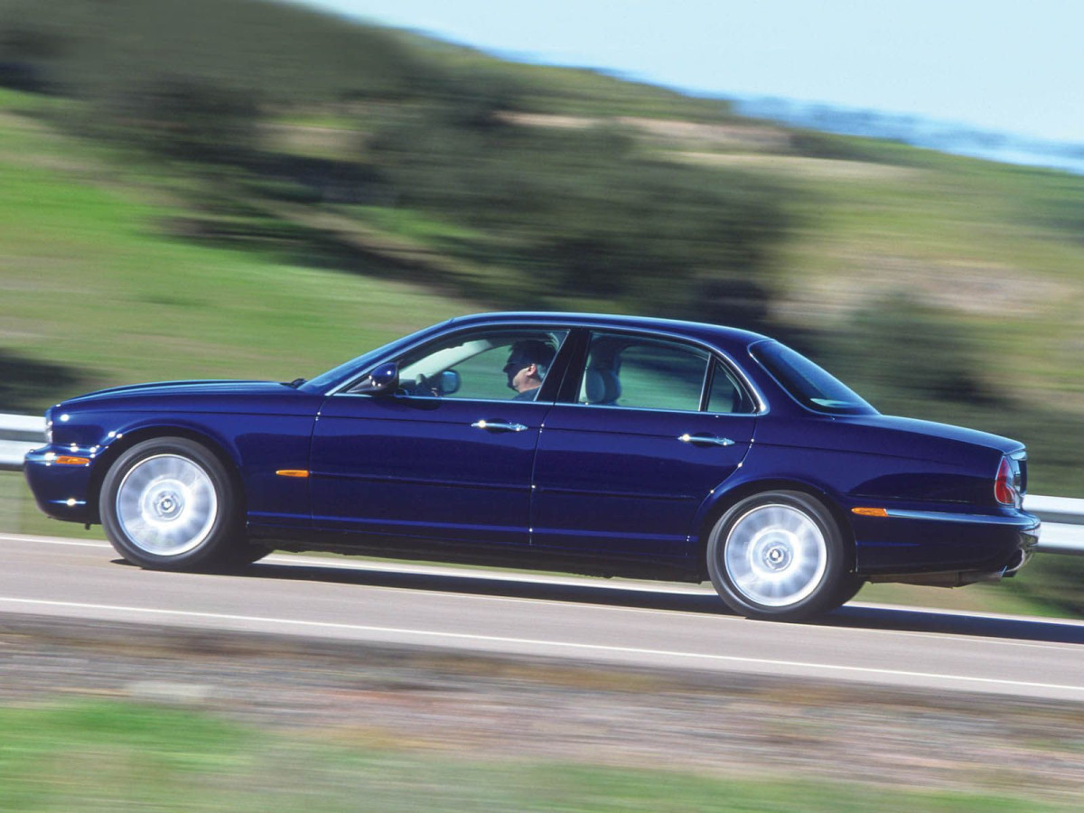 Jaguar XJ фото 8749