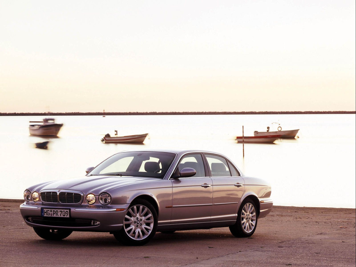 Jaguar XJ фото 8764