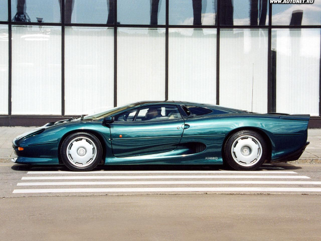 Jaguar XJ220 фото