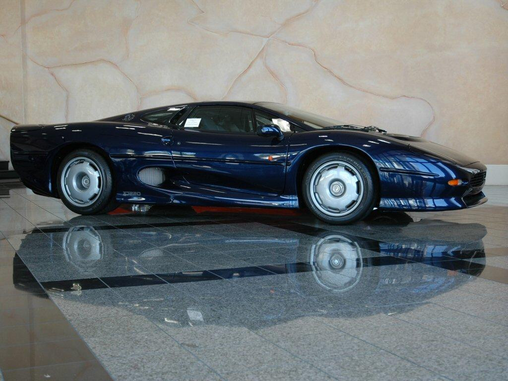 Jaguar XJ220 фото 30114