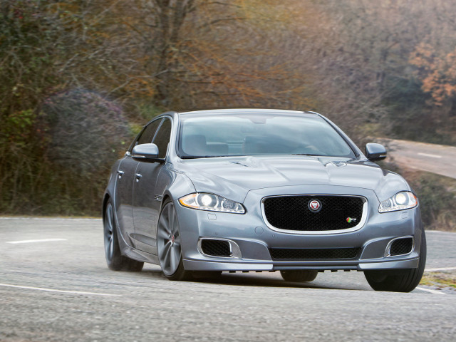 Jaguar XJR фото