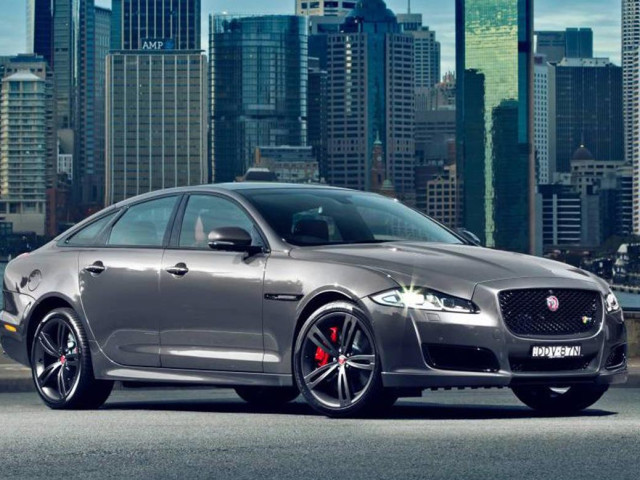 Jaguar XJR фото