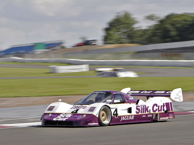 Jaguar XJR11 фото