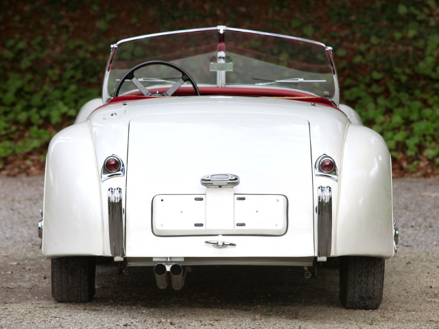 Jaguar XK 120 Roadster фото