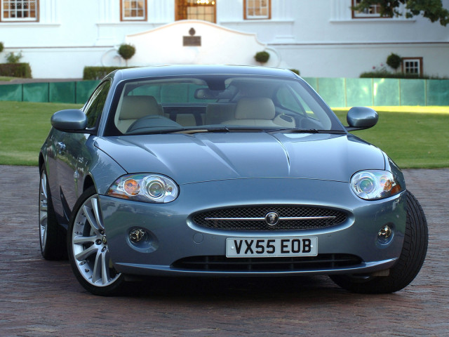 Jaguar XK фото