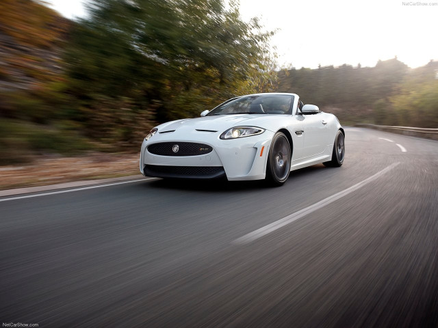 Jaguar XKR-S Convertible фото