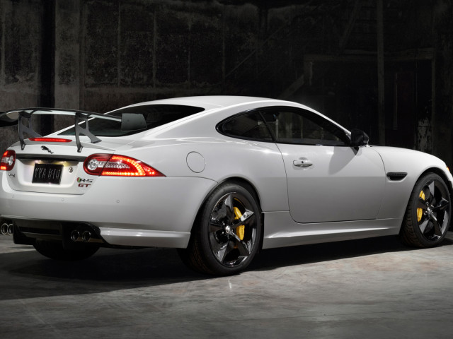 Jaguar XKR-S GT фото