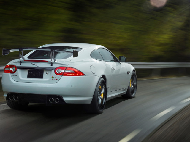 Jaguar XKR-S GT фото