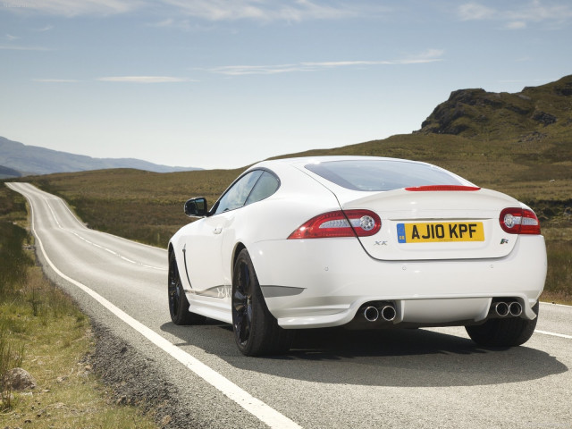 Jaguar XKR Speed фото